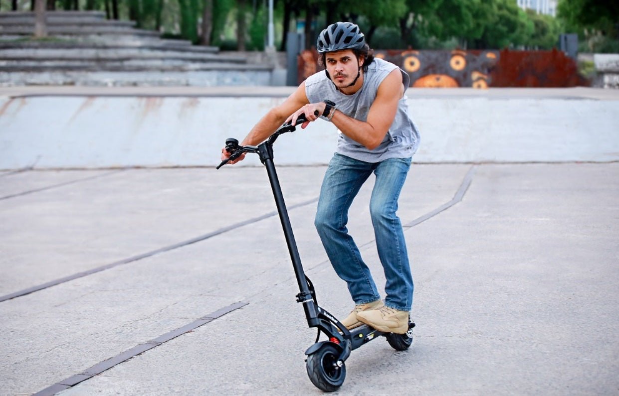 KAABO MANTIS 8 PLUS (48V 24.5Ah) - Elsparkcykel - Wheelyshop