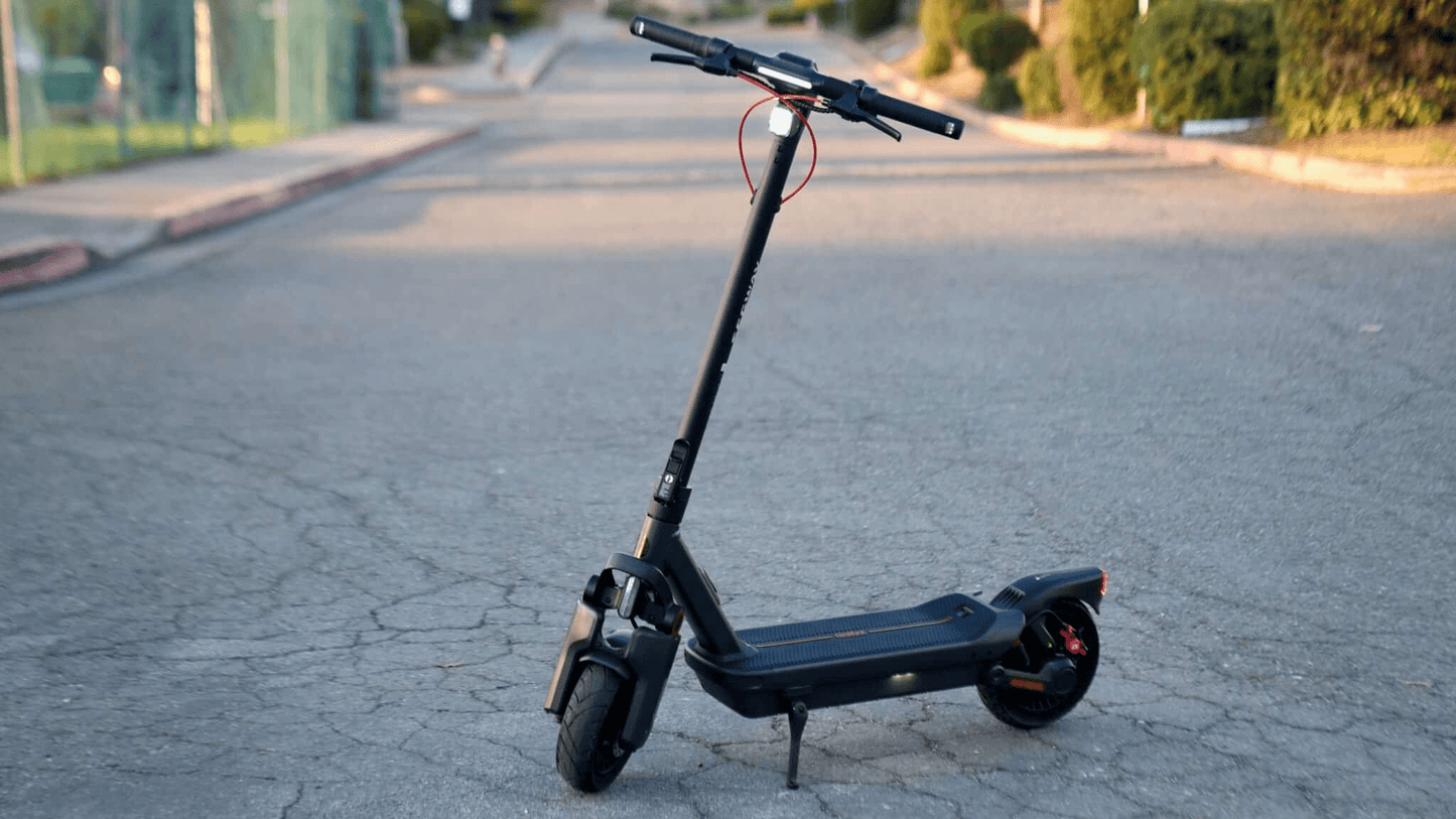 NINEBOT MAX G3 BY SEGWAY - Global version 45 km/h (FÖRHANDSBOKNING) - Elsparkcykel - Wheelyshop